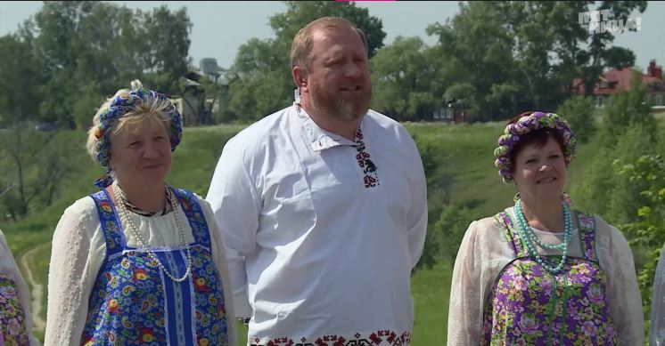 В эфир вышла 9-я серия шоу “Адская кухня”, которую снимали в Суздале. Чем шеф Константин Ивлев на этот раз был недоволен и чем удивлял зрителей?