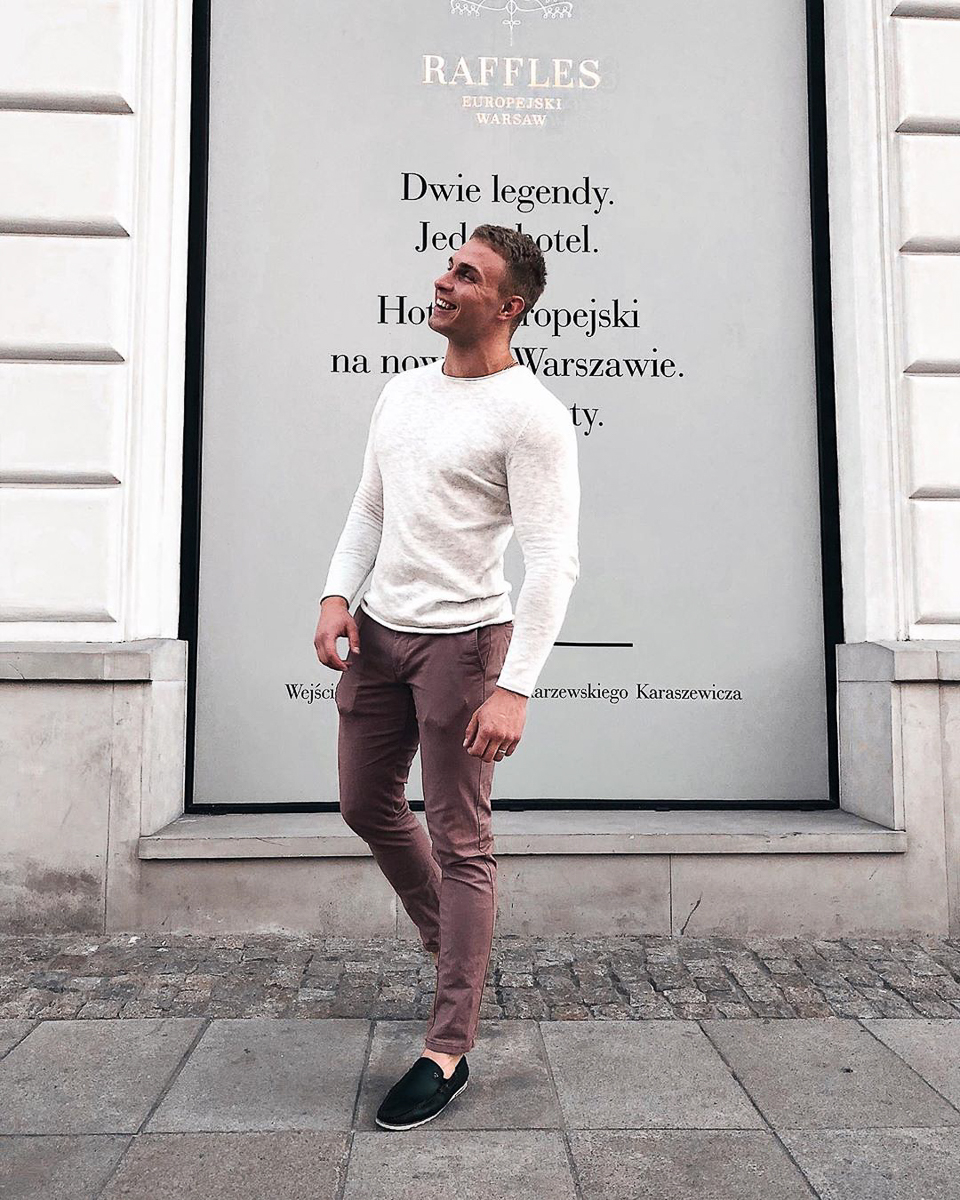 Никита Анисимов из Гусь-Хрустального стал участником реалити-шоу “План Б” на ТНТ. Далось ему это нелегко, за место под солнцем пришлось побороться, зато теперь 24-летний молодой человек может попытаться построить отношения с Ольгой Бузовой. Подробнее обо всем он рассказал нашему изданию