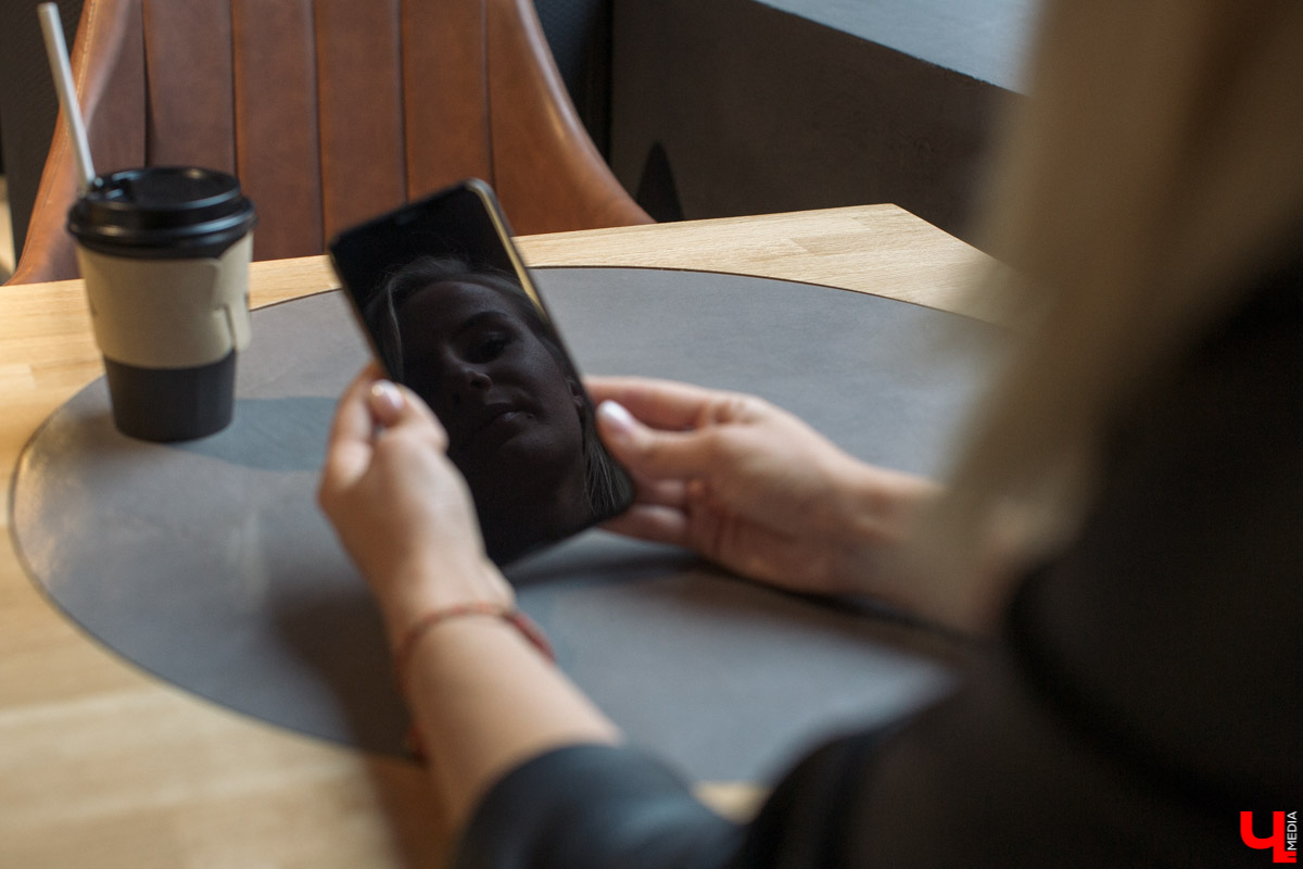 Для владимирского фотографа Марии Сидоровой большое значение имело качество съемки при выборе телефона. Мы испытали вместе с ней Apple iPhone 11 Pro Max