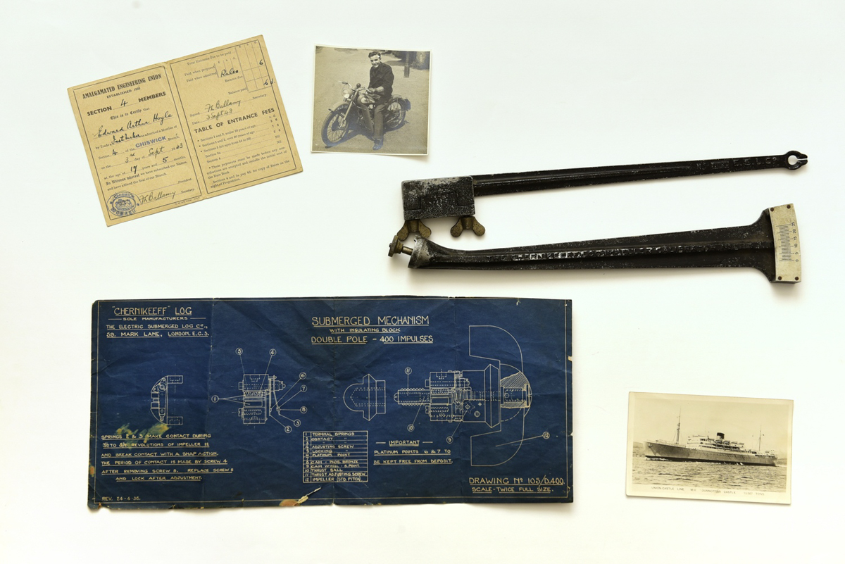 Живописный плафон из Муромцева, иконоскоп Зворыкина, оборудование Черникеева и другие уникальные экспонаты хранятся в самом “сердце” Владимиро-Суздальского музея-заповедника. Нам удалось взглянуть на них