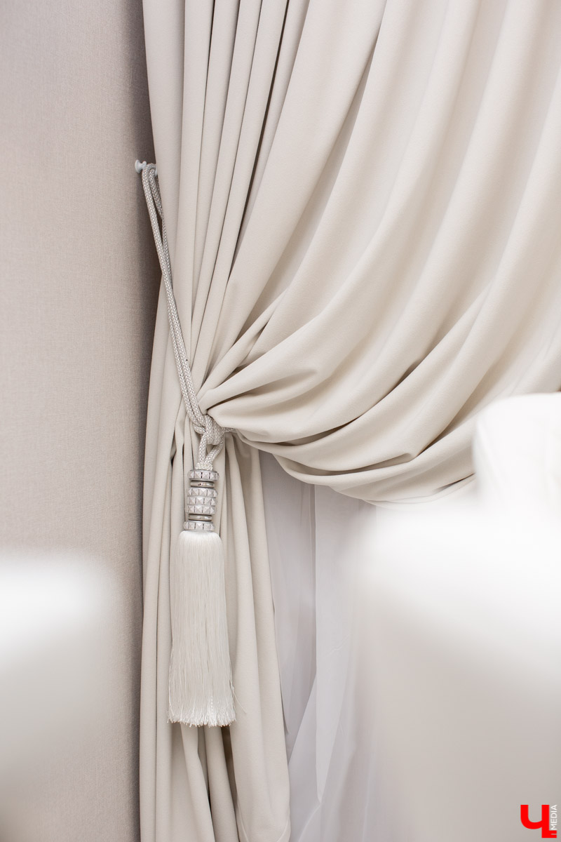 Владимирская бизнес-леди Светлана Соколова самостоятельно разработала дизайн-проект своей новой двухкомнатной квартиры. Мы заглянули к ней в гости, чтобы своими глазами увидеть то, что из этого получилось