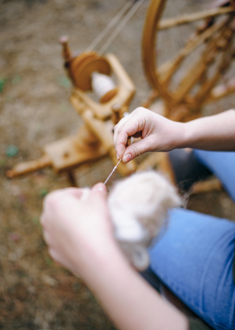 Владимирская пряха Ольга Журавлева рассказала о своем необычном ремесле. Оказывается, и в современном мире такие навыки востребованы