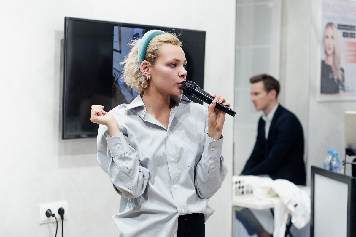 Салон и клиника GEN87 провели увлекательный бьюти-девичник. Приятная музыка, полезные мастер-классы, теплое общение - вот чем запомнится этот вечер