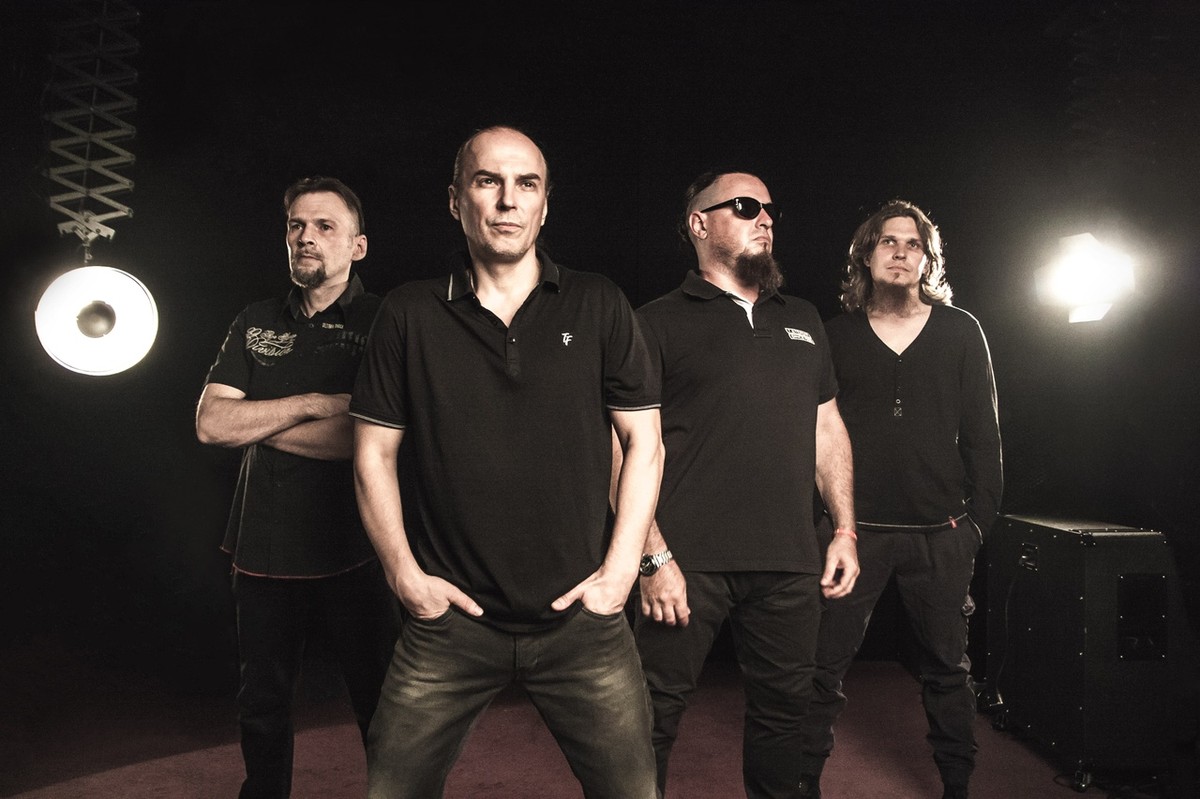 15 ноября легенда российского тяжелого рока группа «Черный Обелиск» посетит Владимир, где даст концерт в «Maxtone Concert Hall»