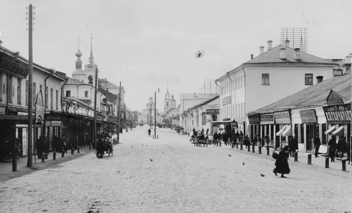 Где можно было остановиться путнику и отдохнуть во Владимире больше 100 лет назад? Ответ на вопрос - в этом путеводителе по дореволюционному городу