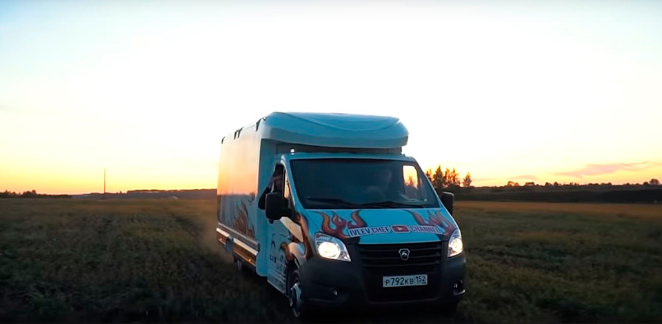 На YouTube появилась заключительная серия первого гастротура шеф-повара Константина Ивлева во Владимир и Суздаль