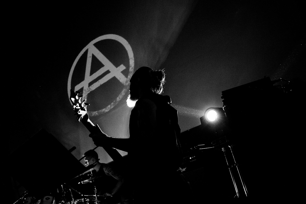 9 ноября в «Maxtone Concert Hall» большой сольный концерт отыграла популярная владимирская группа «Агидель». Все пришедшие на концерт смогли погрузиться в пучину мифологии крутого фолк-рока