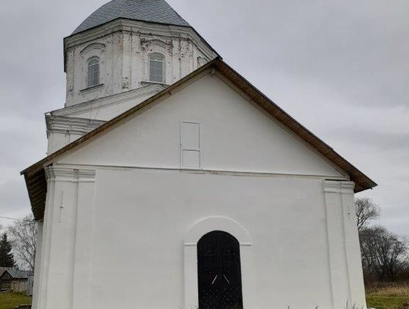 Памятник Суворову установили в родовом имении полководца - селе Кистыш Суздальского района. Но торжественное открытие скульптуры решили отложить до весны