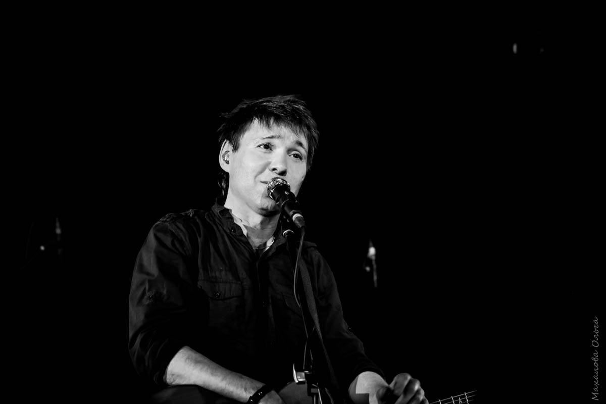 14 ноября во Владимире состоится осенний акустический концерт бессменного лидера известной питерской группы «Торба-на-Круче» Макса ИвАнова