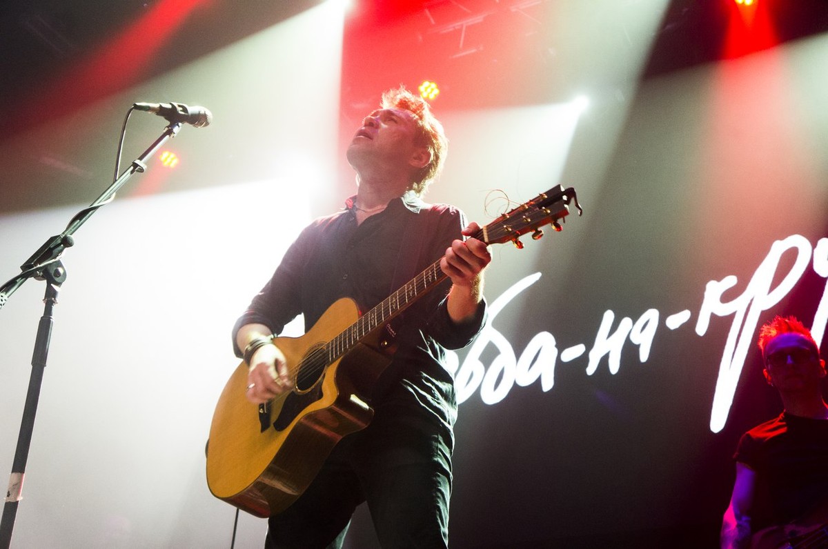 14 ноября во Владимире состоится осенний акустический концерт бессменного лидера известной питерской группы «Торба-на-Круче» Макса ИвАнова