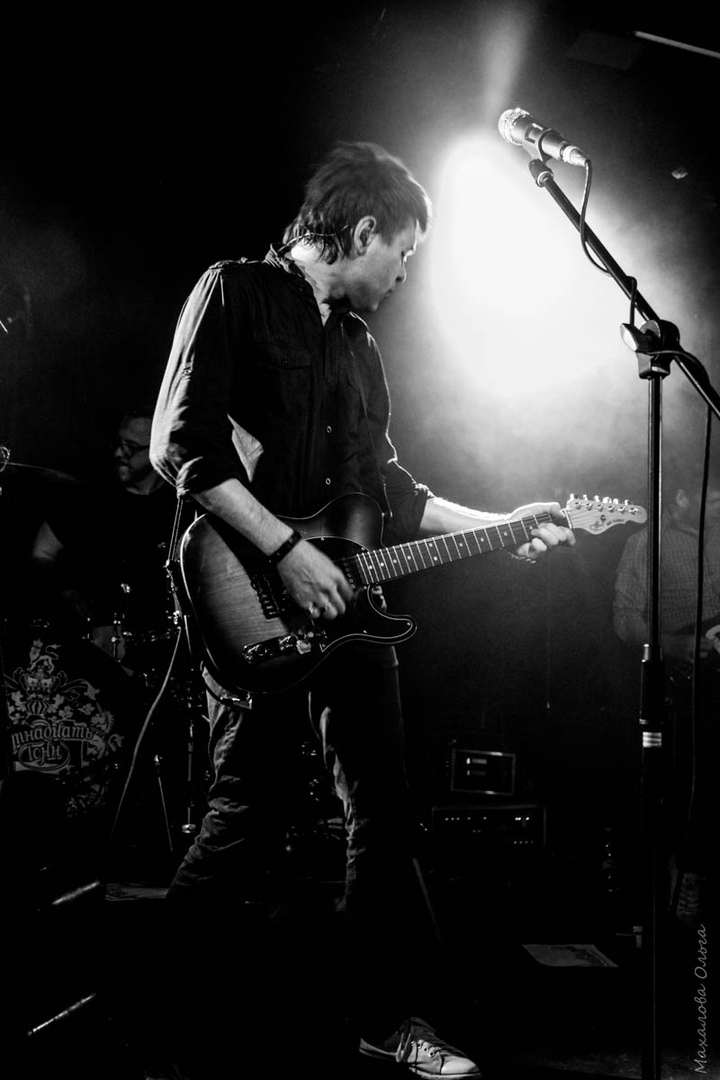 14 ноября во Владимире состоится осенний акустический концерт бессменного лидера известной питерской группы «Торба-на-Круче» Макса ИвАнова