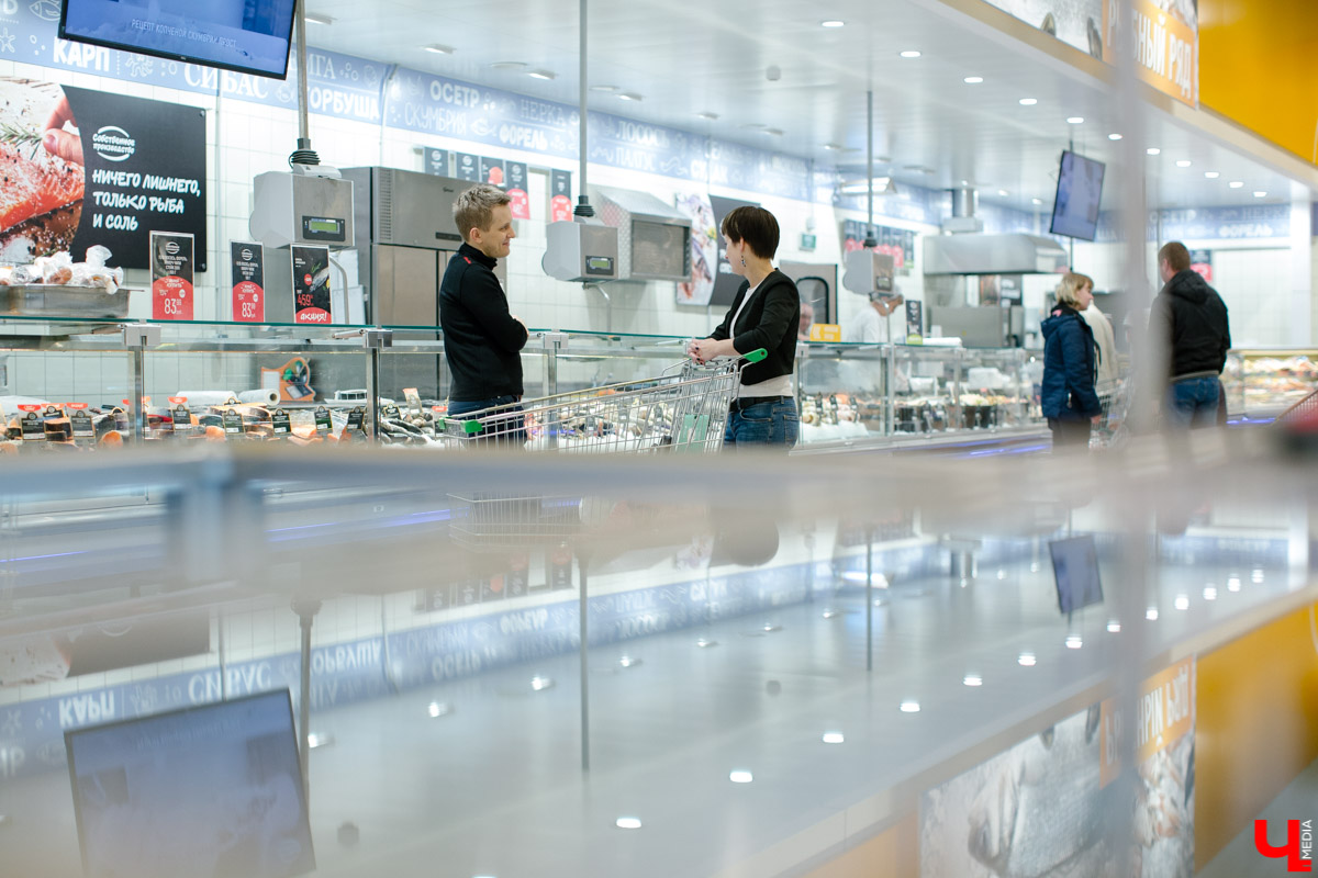 Новый кулинарный вектор шефа Roulet - тунец татаки с медовым перцем, приводящий мысли в порядок