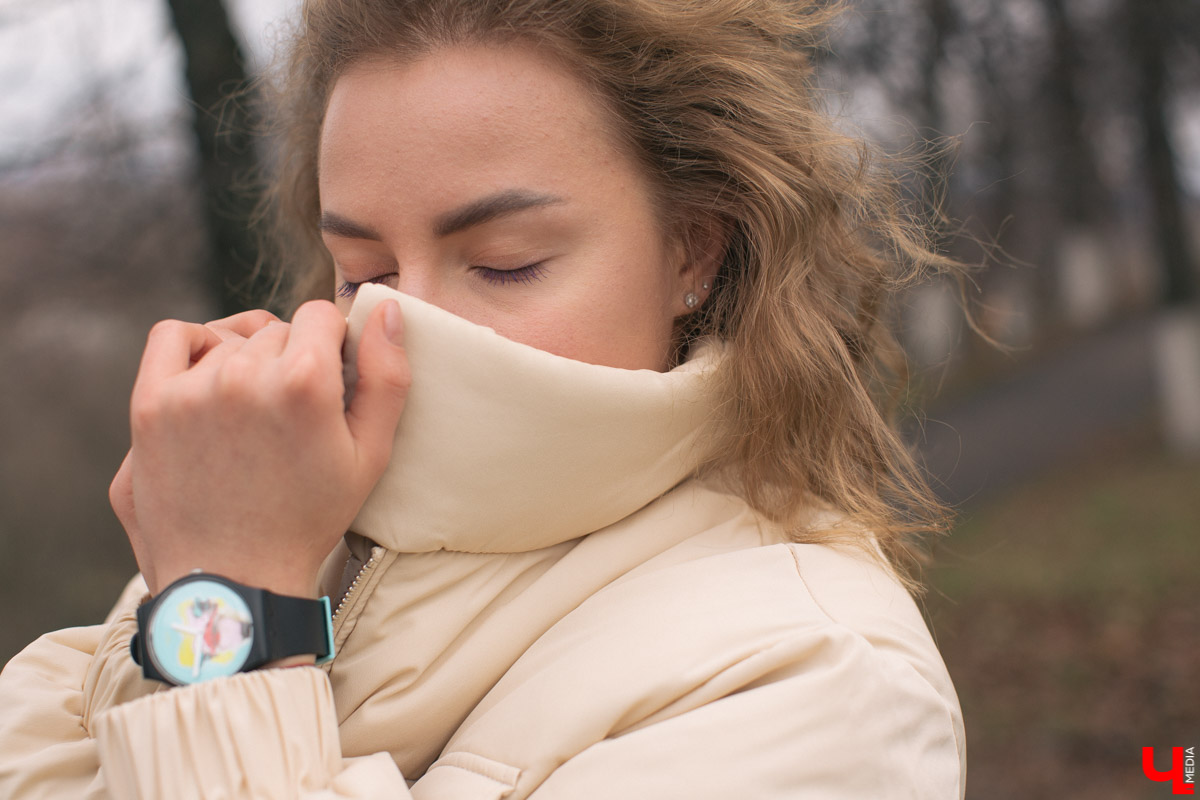 Студентка владимирского госуниверситета Марина Ларионова любит неординарные вещи. Девушка убеждена, что с их помощью можно чувствовать себя увереннее, знакомиться с новыми людьми и показывать свое внутреннее состояние