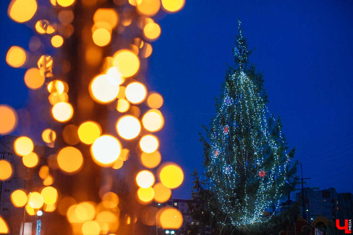 К 15 декабря Владимир украсят к Новому году. Какие сюрпризы на этот раз ждут горожан?