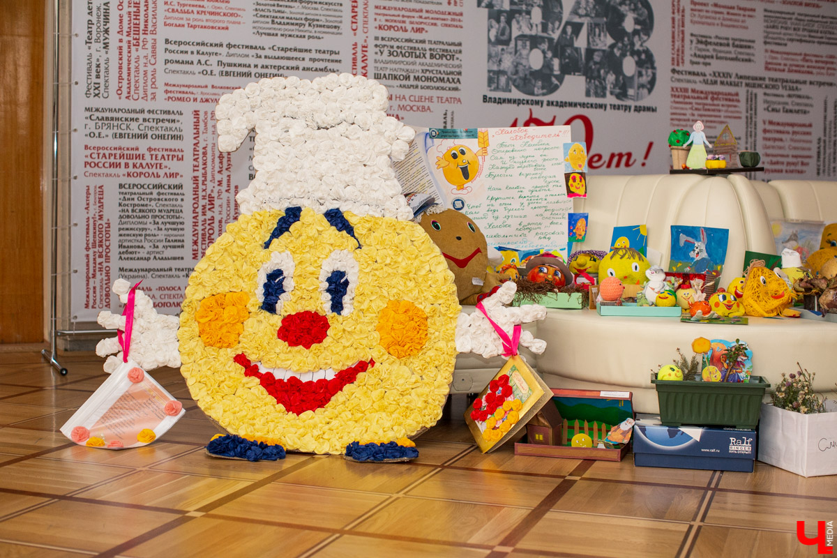 17 ноября в драмтеатре подвели итоги акции “Первоклассник”. В ней приняли участие 17 500 детей из Владимирской области