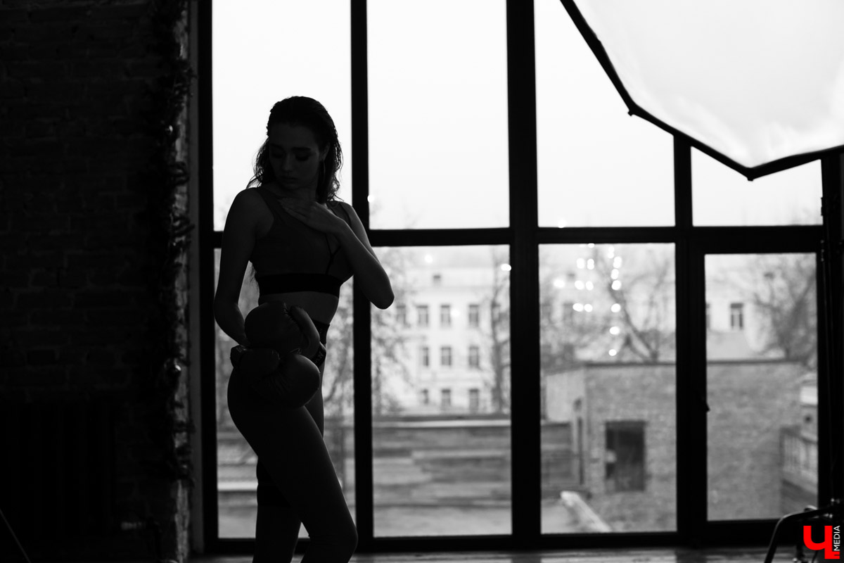 17 ноября прошли съемки первых моделей для календаря “Ключ-Медиа 2020”, который будет выдержан в спортивной тематике. Три очаровательных девушки предстали перед объективом владимирского фотографа Алены Смоляк - Виктория Силантьева, Наталия Костина и Александра Некрасова