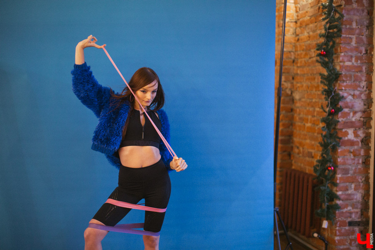 17 ноября прошли съемки первых моделей для календаря “Ключ-Медиа 2020”, который будет выдержан в спортивной тематике. Три очаровательных девушки предстали перед объективом владимирского фотографа Алены Смоляк - Виктория Силантьева, Наталия Костина и Александра Некрасова