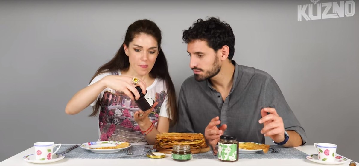 YouTube-канал “Kuzno Productions” опубликовал новое видео. На этот раз итальянцы дегустировали суздальское варенье из огурцов