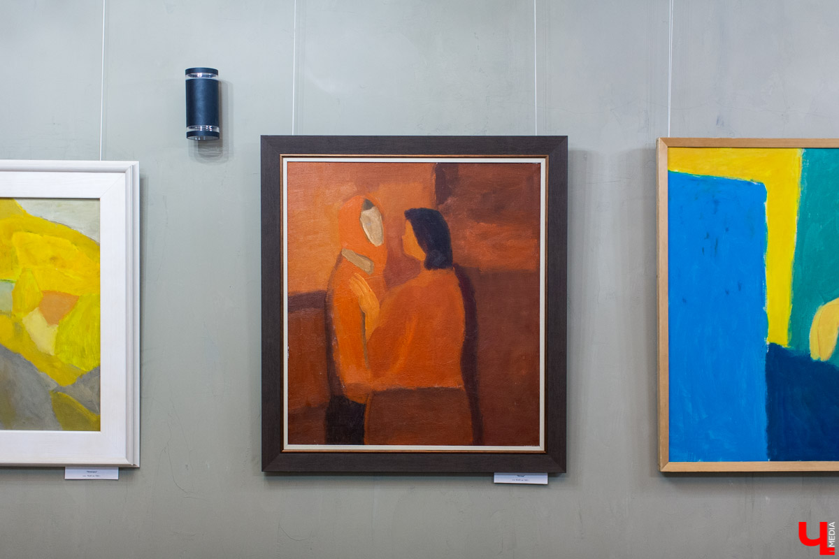 В лофт-пространстве «Фабрика» расположились около 135 картин знаменитого художника Виктора Дынникова. Выставка посвящена его 80-летию и будет работать до 10 декабря.