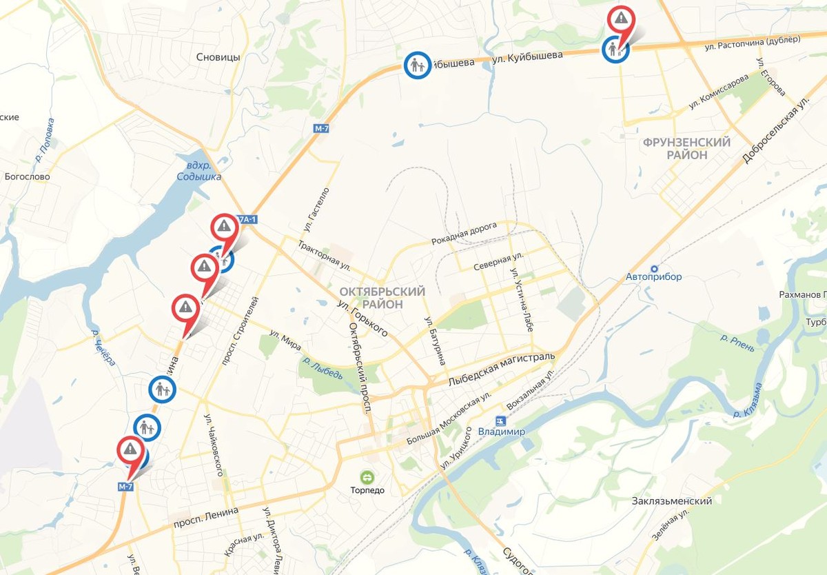 На Пекинке намерены закрыть левые повороты и отключить светофоры. Горожане и мэрия против - это приведет к транспортному коллапсу