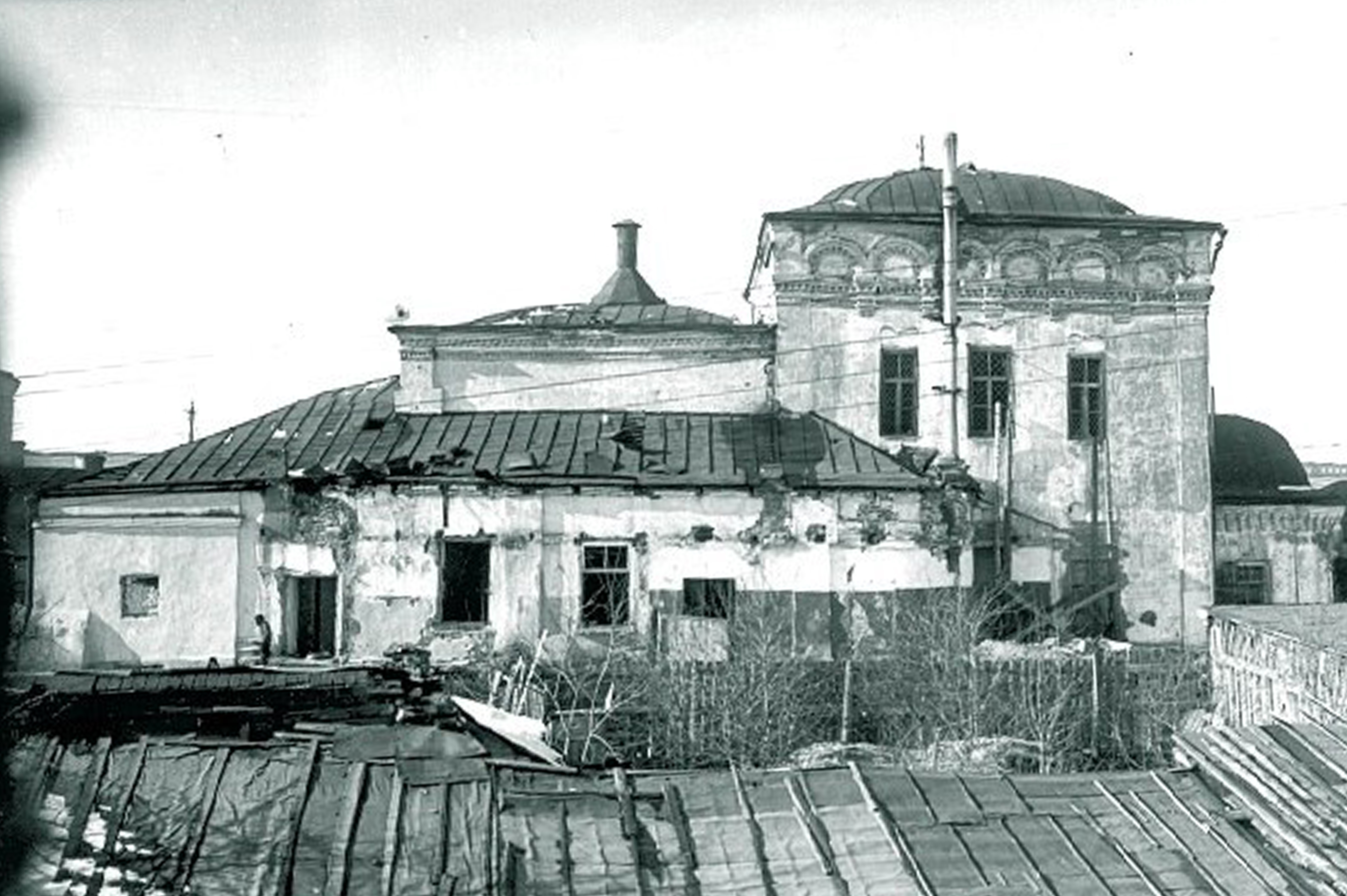 Коллекционер ретро-фото Александр Пронин помог нам составить подборку домов, которых больше нет на улицах Владимира