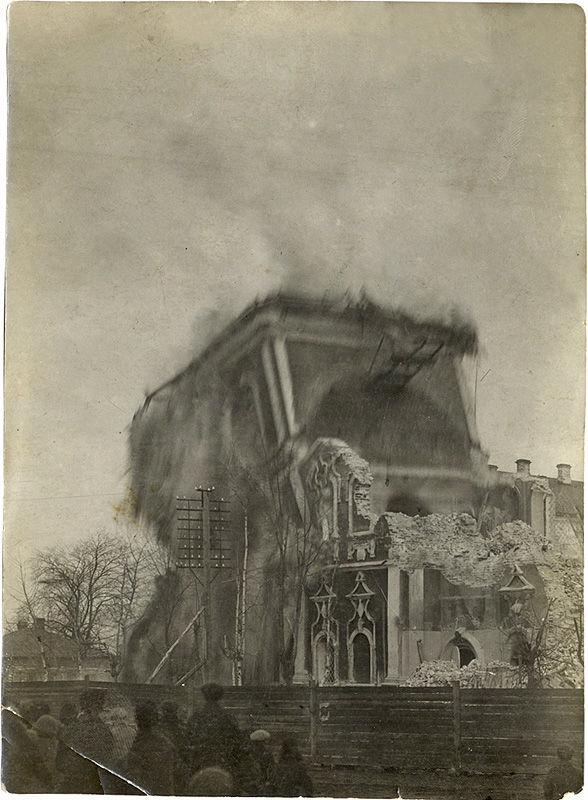 Коллекционер ретро-фото Александр Пронин помог нам составить подборку домов, которых больше нет на улицах Владимира