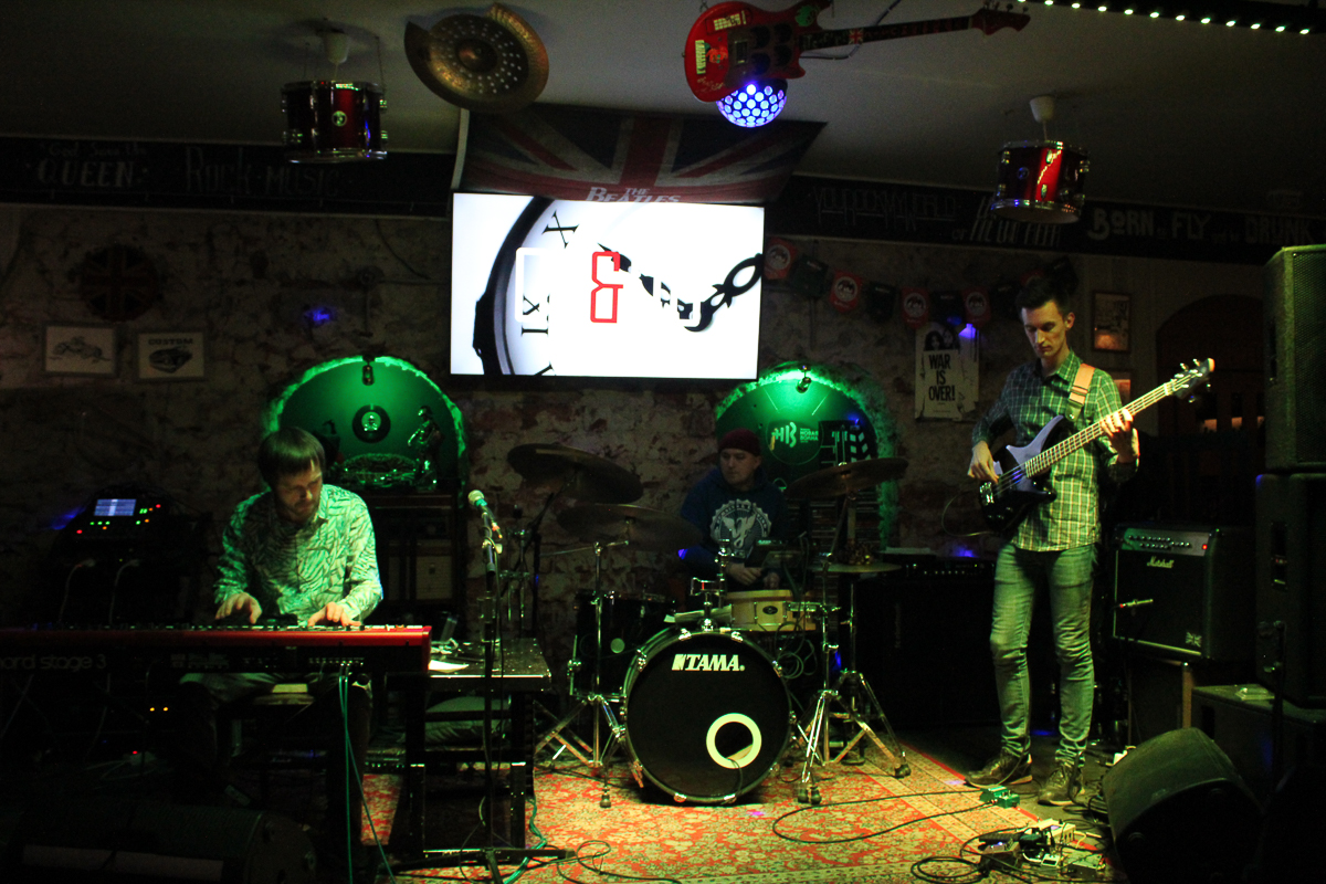 Тринадцатый по счету и шестой во Владимире: до нашего города вновь доехал самый известный на сегодняшний день фестиваль интеллектуальной рок-музыки Babooinumfest