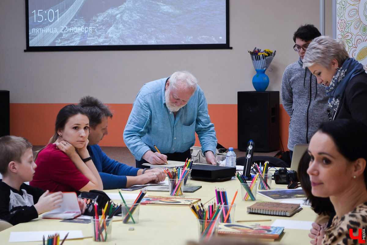 В Областной библиотеке для детей и молодежи состоялся мастер-класс Юрия Норштейна, знаменитого режиссера мультипликационного кино и автора большинства советских мультфильмов, на которых выросло несколько поколений. Первое, с чем ассоциируется фамилия Норштейн у любителей «нарисованного кино», - это «Ежик в тумане» и заставка к передаче «Спокойной ночи, малыши!»