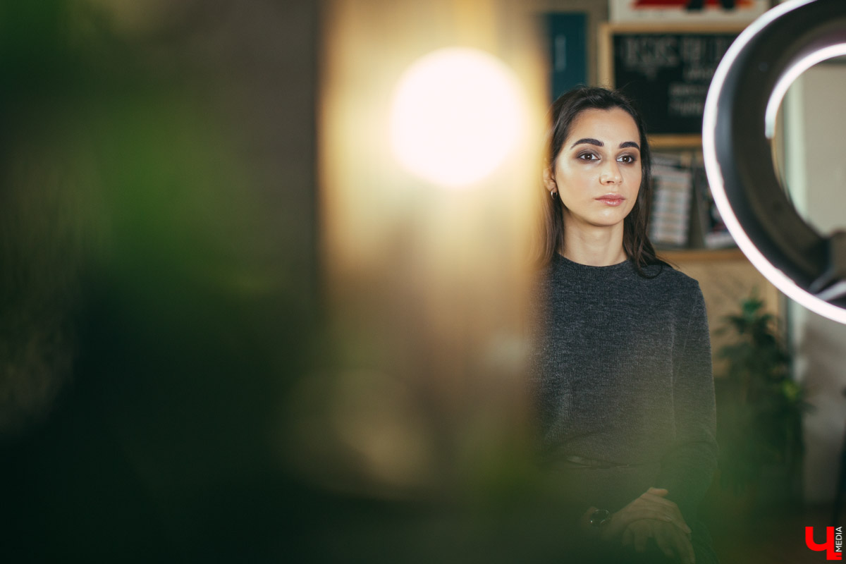 В студии People 25 ноября вновь кипела работа над календарем «Ключ-Медиа 2020». Три владимирские девушки перевоплотились в очаровательных спортсменок и предстали перед объективом фотографа Алены Смоляк