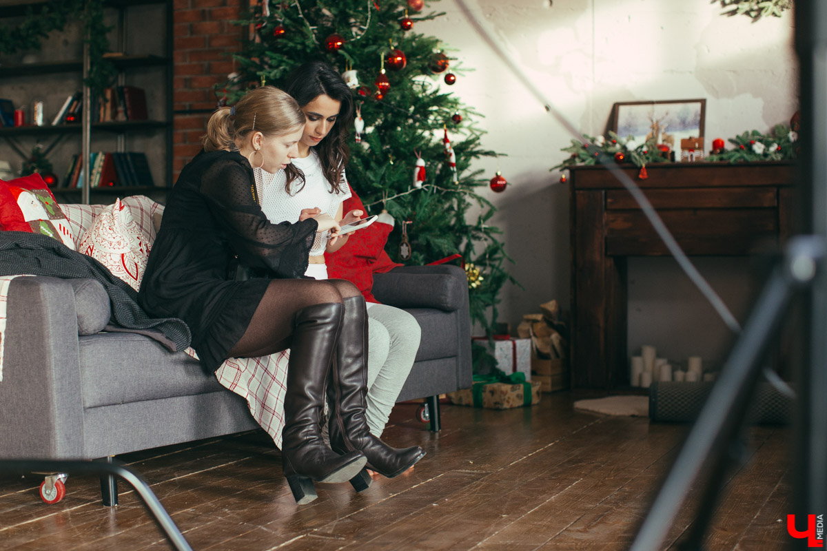 В студии People 25 ноября вновь кипела работа над календарем «Ключ-Медиа 2020». Три владимирские девушки перевоплотились в очаровательных спортсменок и предстали перед объективом фотографа Алены Смоляк