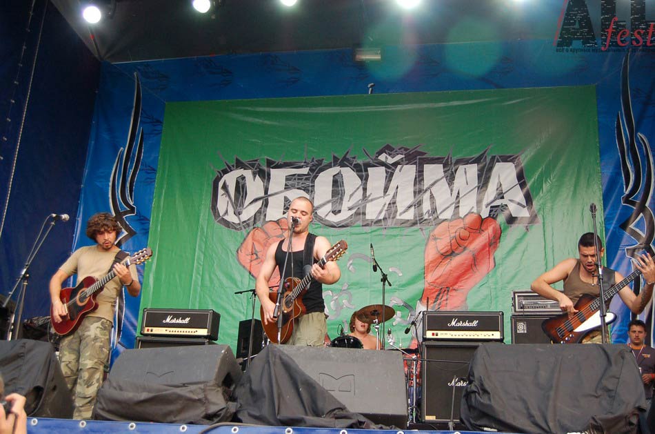 Всемирные рок-конкурсы и всероссийские фестивали, бои без правил и фильм Бекмамбетова. Самое масштабное интервью вокалиста владимирской группы SALVADOR, в котором раскрываются все карты