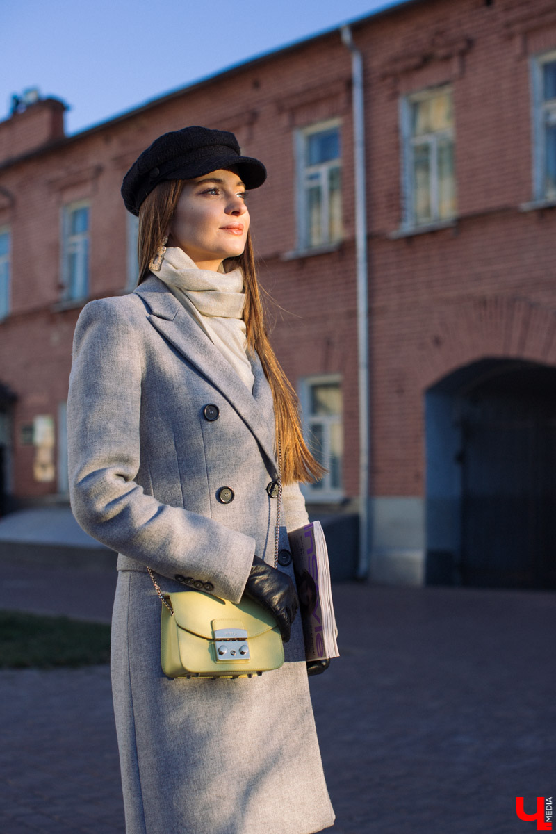 Мария Иванова работает в сфере SMM и PR, параллельно преподает разговорный английский язык для предпринимателей, путешествует, занимается спортом, участвует в рекламных фотосессиях и печатается в журналах. Для такого активного человека важно, чтобы его одежда была комфортной и качественной