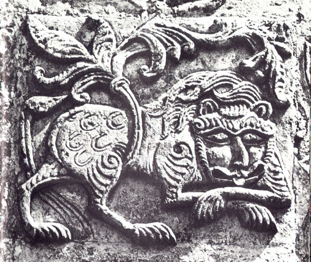 Признавайтесь, знаете, как выглядит символ города? А области? Они вообще-то разные: кажется, тот же лев, но все не так просто…