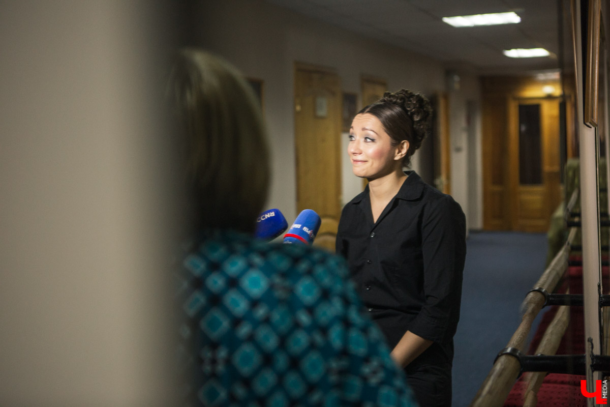 Коварство, ревность и убийство - на подмостках Владимирского драмтеатра “Маскарад” в версии Вадима Данцигера