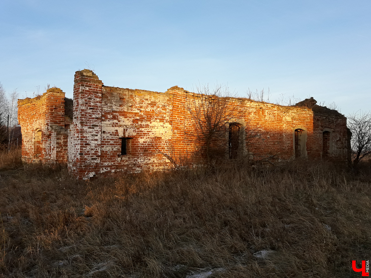 Экспедиция в старинное село Кибол. Фоторепортаж из двух заброшенных храмов