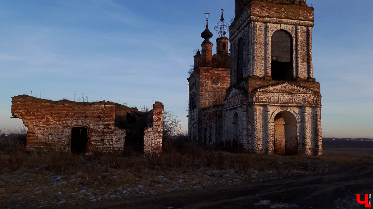 Экспедиция в старинное село Кибол. Фоторепортаж из двух заброшенных храмов
