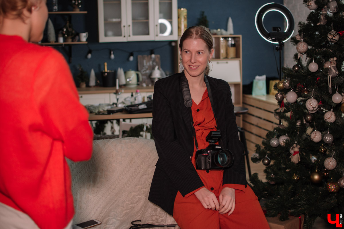 29 ноября прошли еще три фотосессии для календаря “Ключ-Медиа 2020”. На этот раз для фотографа Алены Смоляк позировали сексопильная Елизавета Барышева, стильная Ирина Борисова и милая Ольга Белова