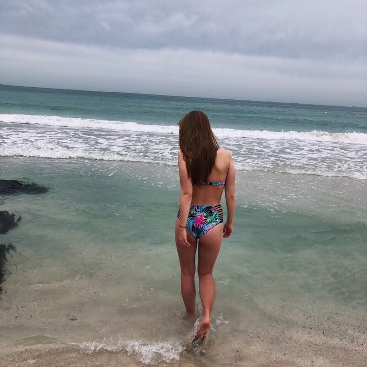 Представляем вам Анну Гунченко — первую претендентку на статус самой стройной и накачанной «Девушки декабря»