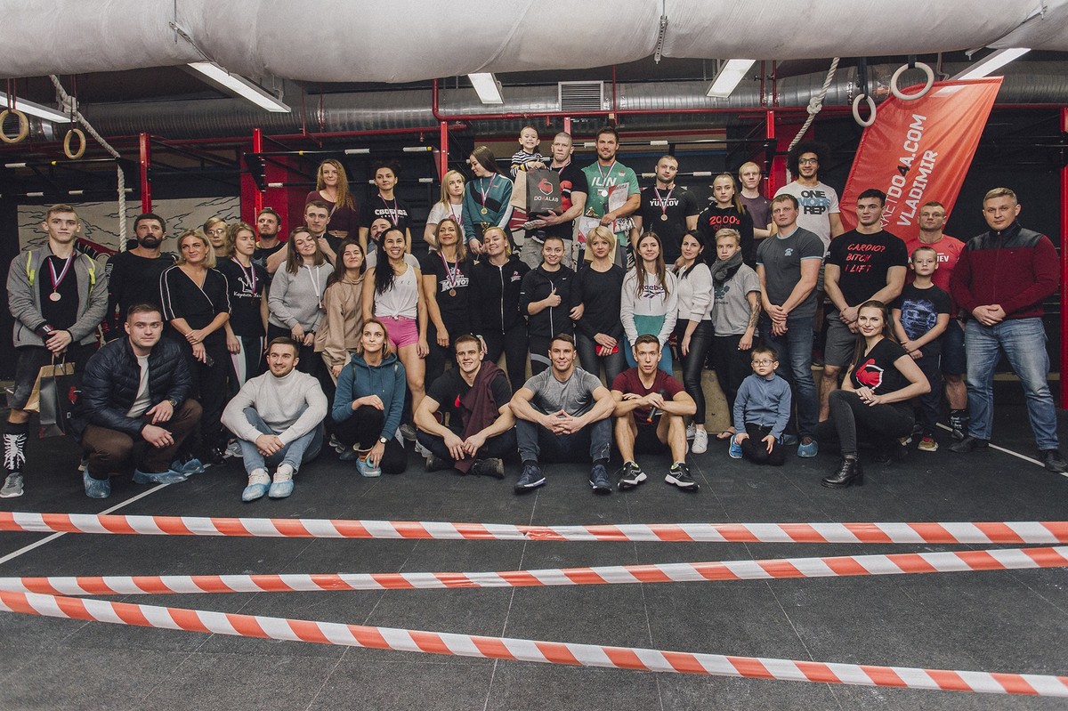 Объясняем, в чем разница между кроссфитом и функциональным многоборьем, - полезно. Рассказываем о соревнованиях для самых выносливых и сильных - красиво