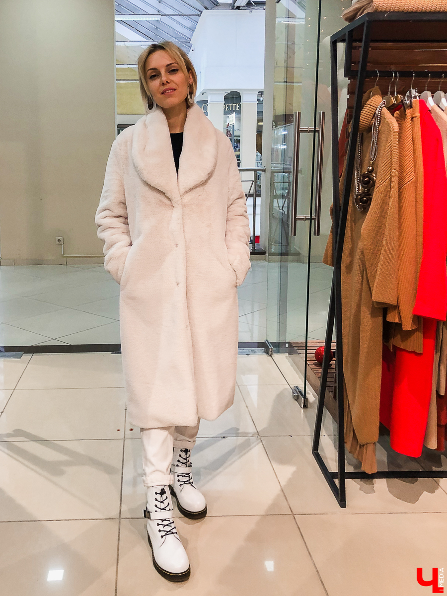 Стилист Мария Засорина прошлась с нами по магазинам и помогла выбрать модные шубы на зиму 2019-2020