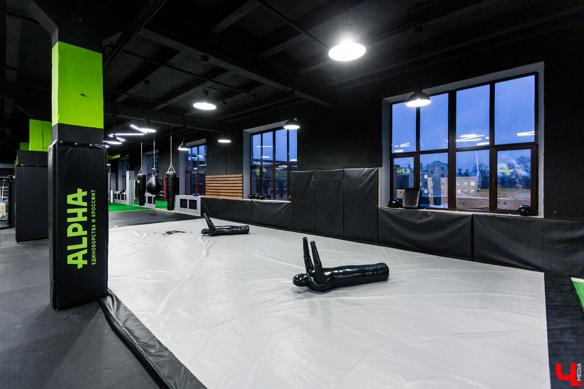 Во Владимире появился центр единоборств и кроссфита «Альфа», где жители города смогут попробовать для себя новое направление в спорте, улучшить свое физическое и эмоциональное состояние, стать сильнее и увереннее