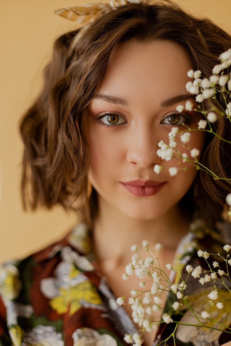 Лена Трофимова журналист, оператор, блогер, а еще композитор и идейный вдохновитель музыкантов местной сцены. Нам она рассказала, как от ютуб-каверов прийти к сочинительству собственной музыки