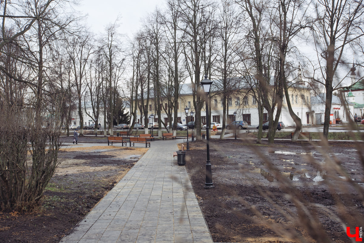 Сравнили фото «было» и «стало» из центра Суздаля. Там завершают проект модернизации «Зарядье. Активация»