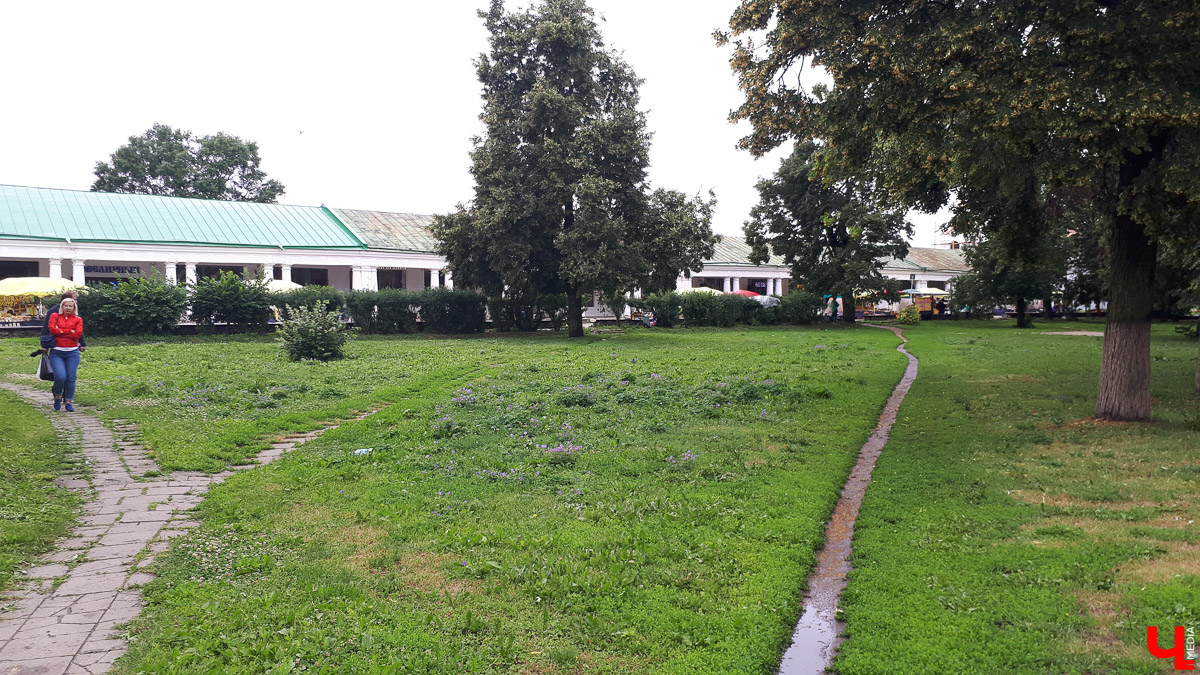 Сравнили фото «было» и «стало» из центра Суздаля. Там завершают проект модернизации «Зарядье. Активация»