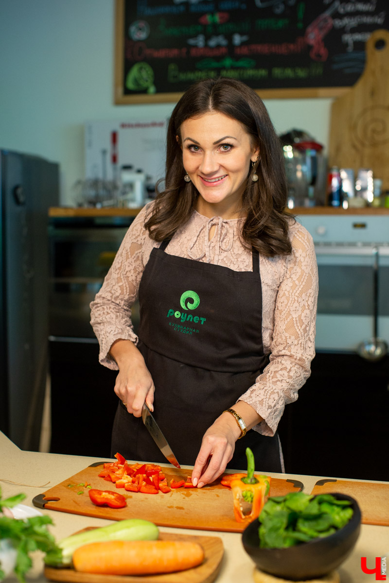 Александра Демидова из Студии событий вместе с бренд-шефом Орловским боролась с кулинарными предрассудками