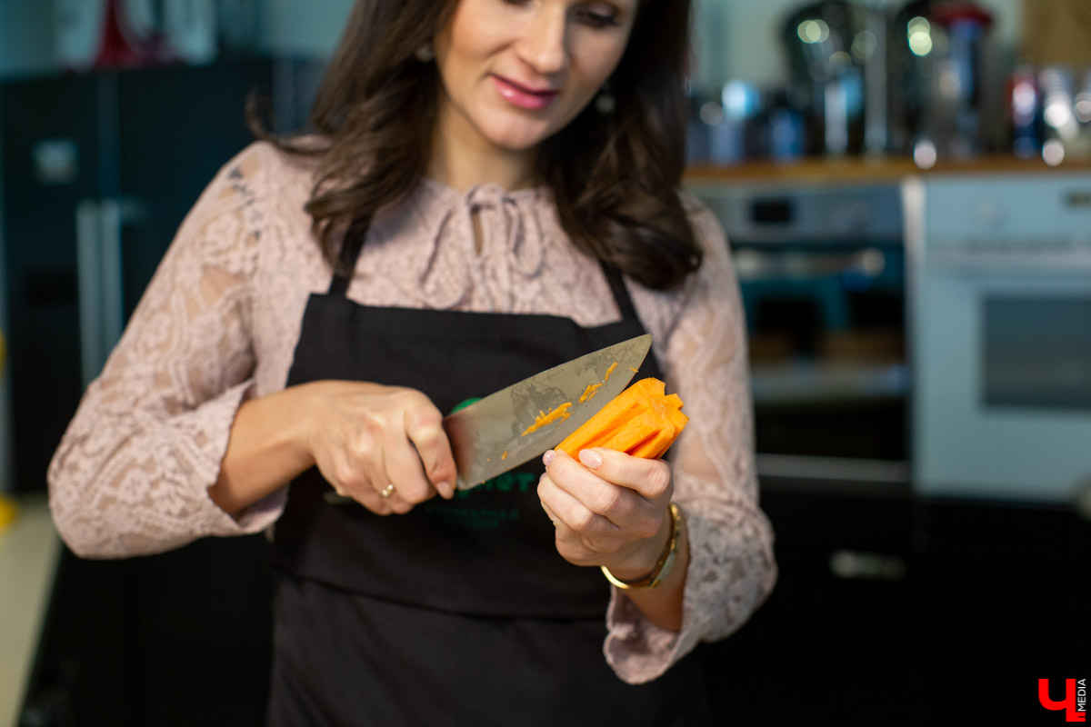 Александра Демидова из Студии событий вместе с бренд-шефом Орловским боролась с кулинарными предрассудками