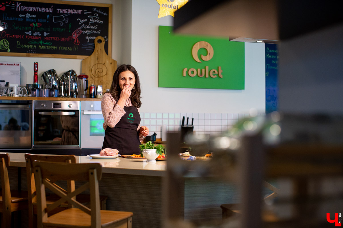 Александра Демидова из Студии событий вместе с бренд-шефом Орловским боролась с кулинарными предрассудками