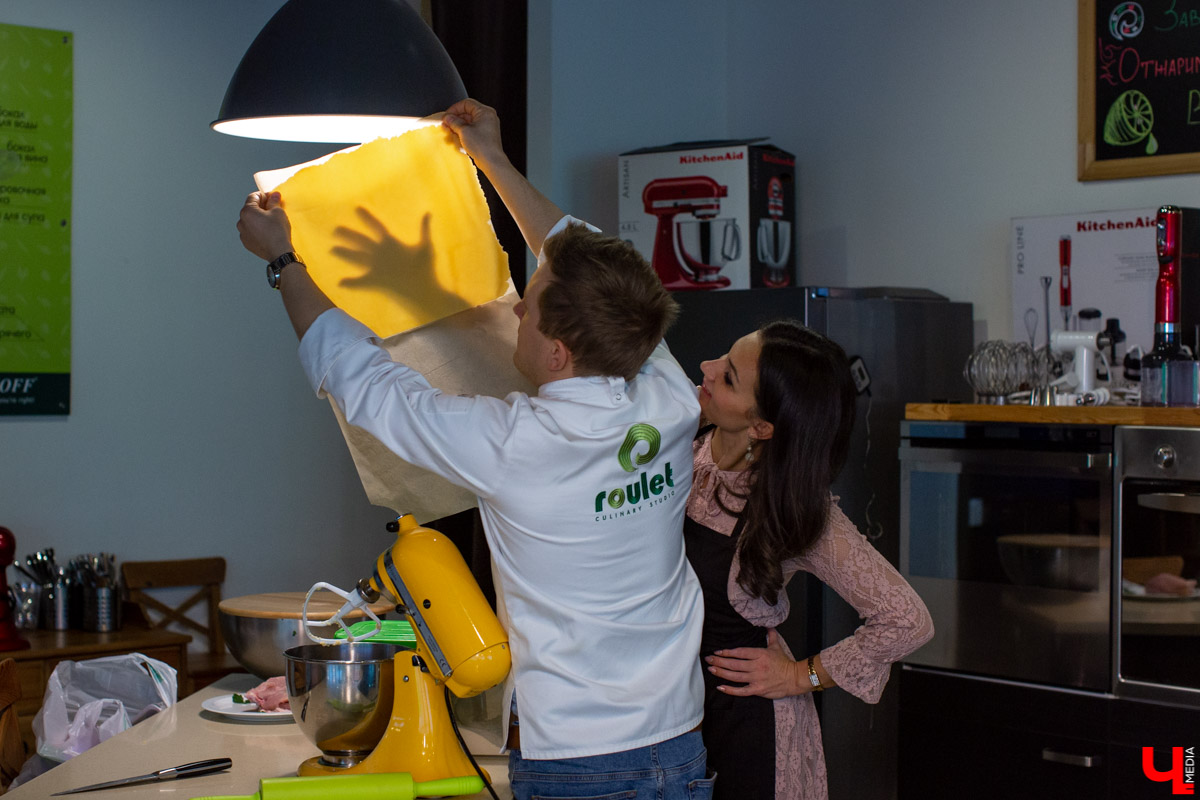 Александра Демидова из Студии событий вместе с бренд-шефом Орловским боролась с кулинарными предрассудками