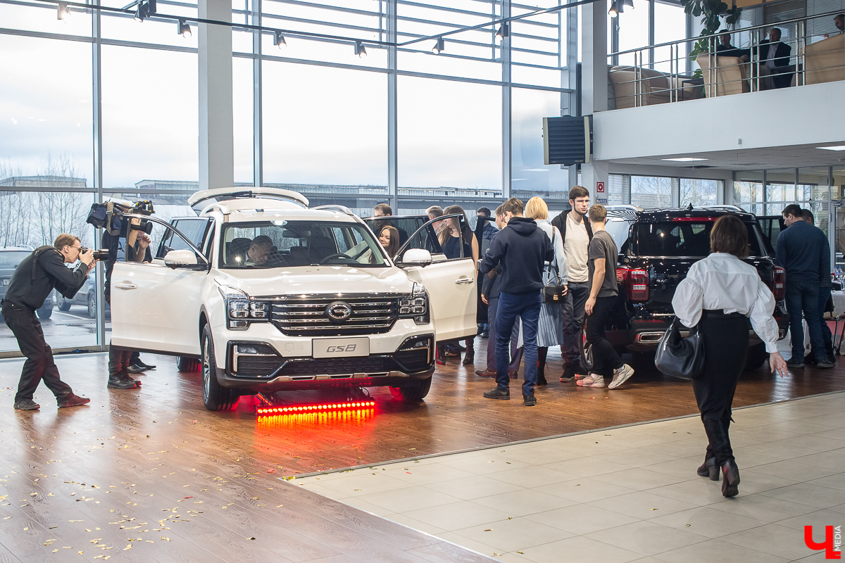 Автотракт открыл новый салон и презентовал автомобильный бренд GAC Motor