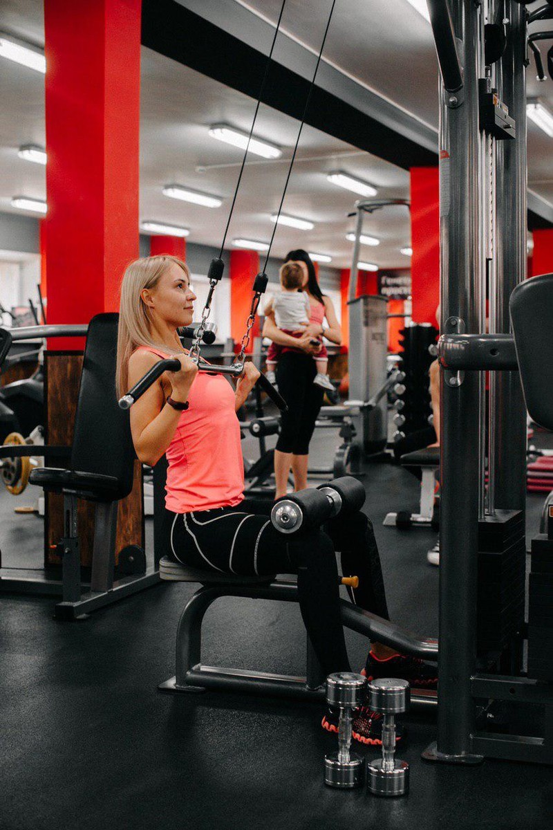 Мария Мангушева смогла скинуть 11 кг за 1, 5 месяца! Было сложно, но тренировки способствовали хорошему результату. Теперь Маша борется за титул «Девушка декабря» в конкурсе «Ключ на спорт». Проголосовать за нее или других участниц на нашем сайте можно уже сейчас